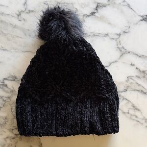 Vera Bradley Black Chenille Beanie with faux fur Pom Pom
